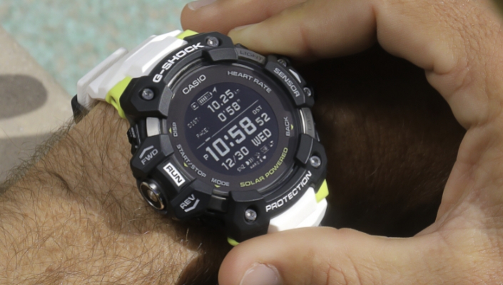 casio g shock g squad pro